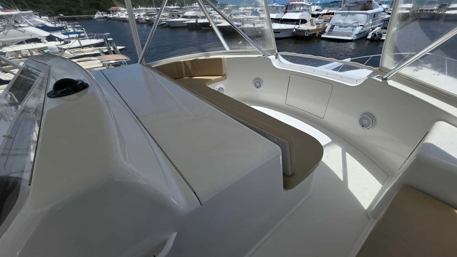 2010 Viking 64 Sportfish Convertible