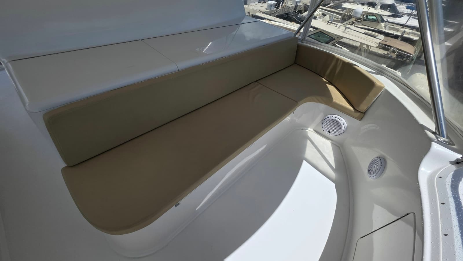 2010 Viking 64 Sportfish Convertible