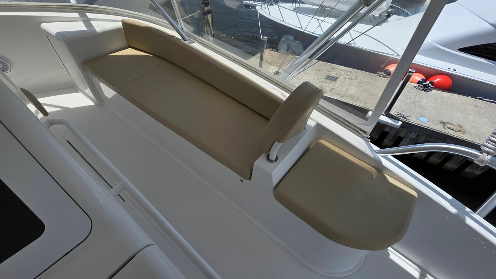 2010 Viking 64 Sportfish Convertible