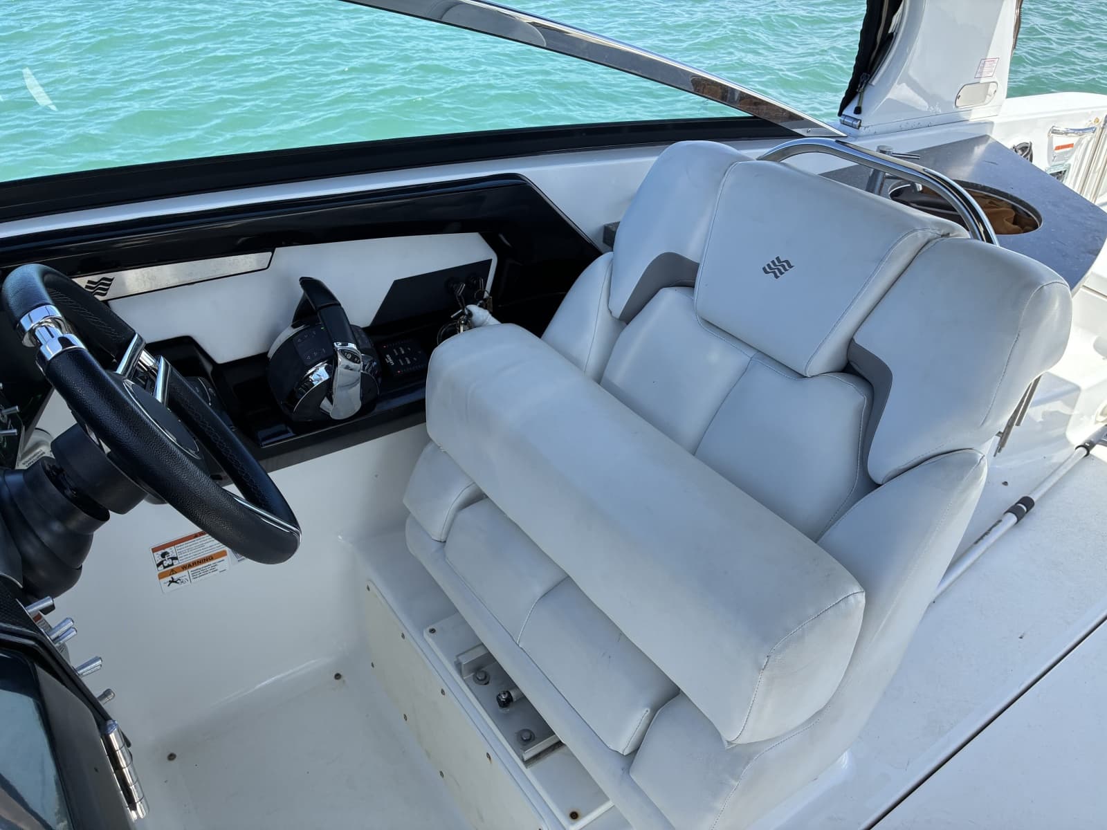 2020 Four Winns H290 OB