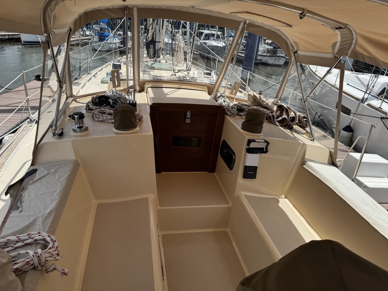 1992 Island Packet 44