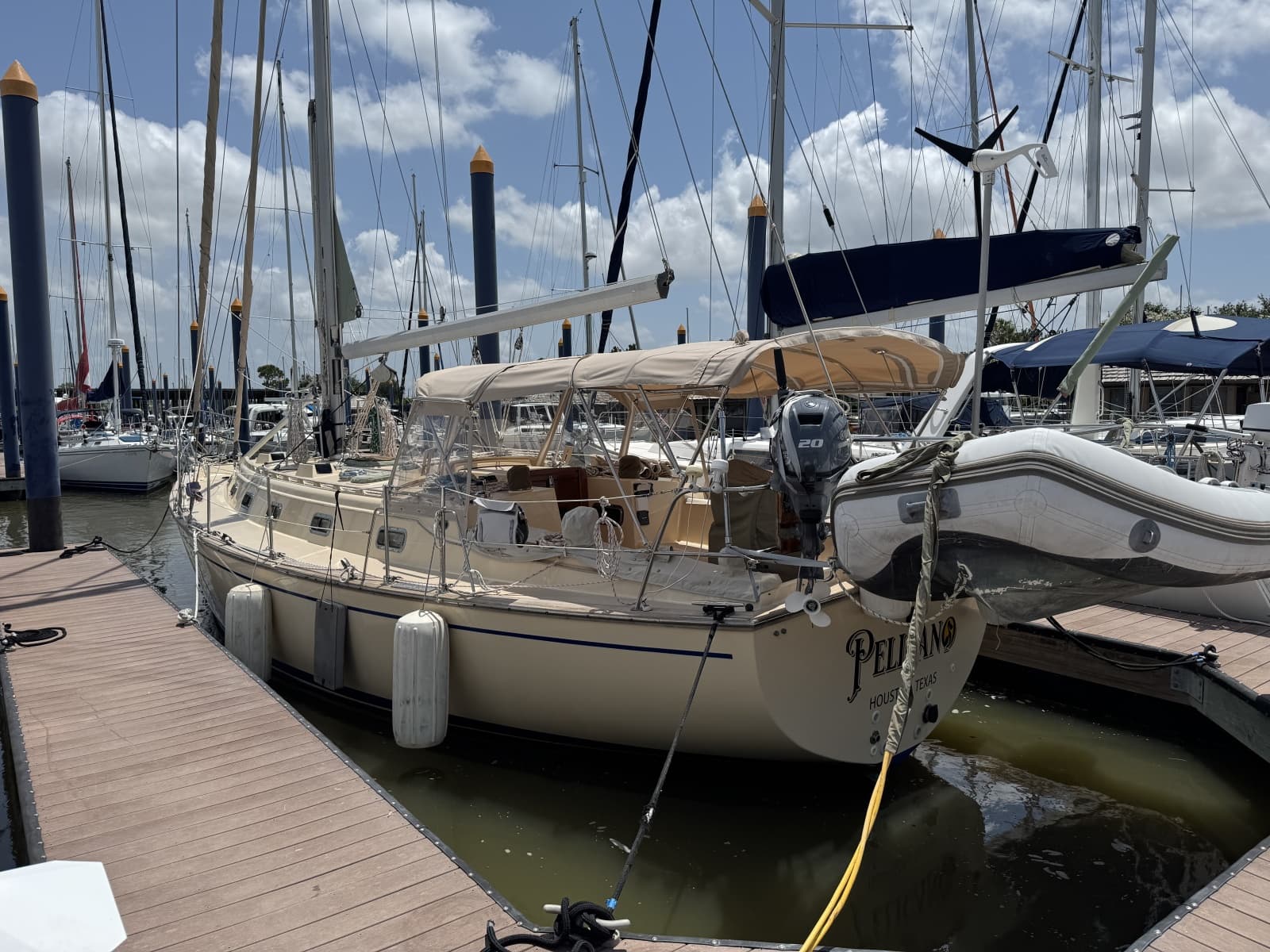 1992 Island Packet 44