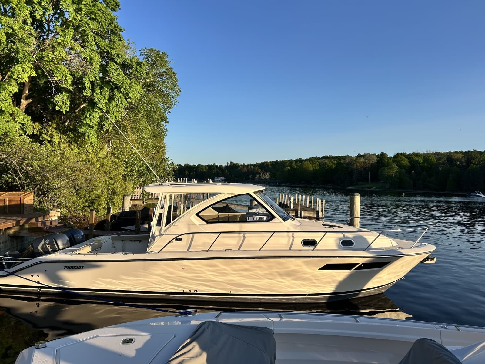 2018 Pursuit OS 355 Offshore