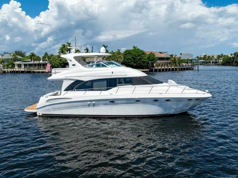 2001 Sea Ray 540 Cockpit Motor Yacht