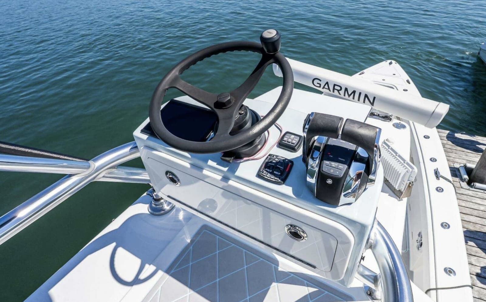 2019 Concept 39 Pro Fish