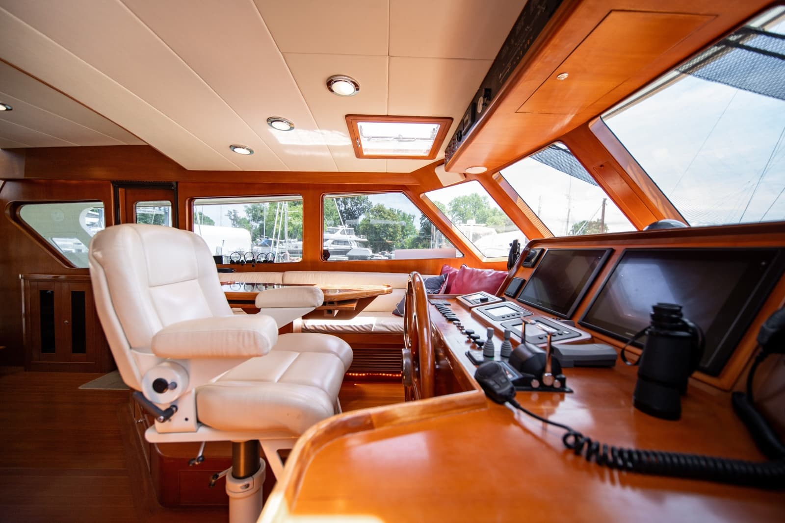 2003 Marlow Explorer 65C