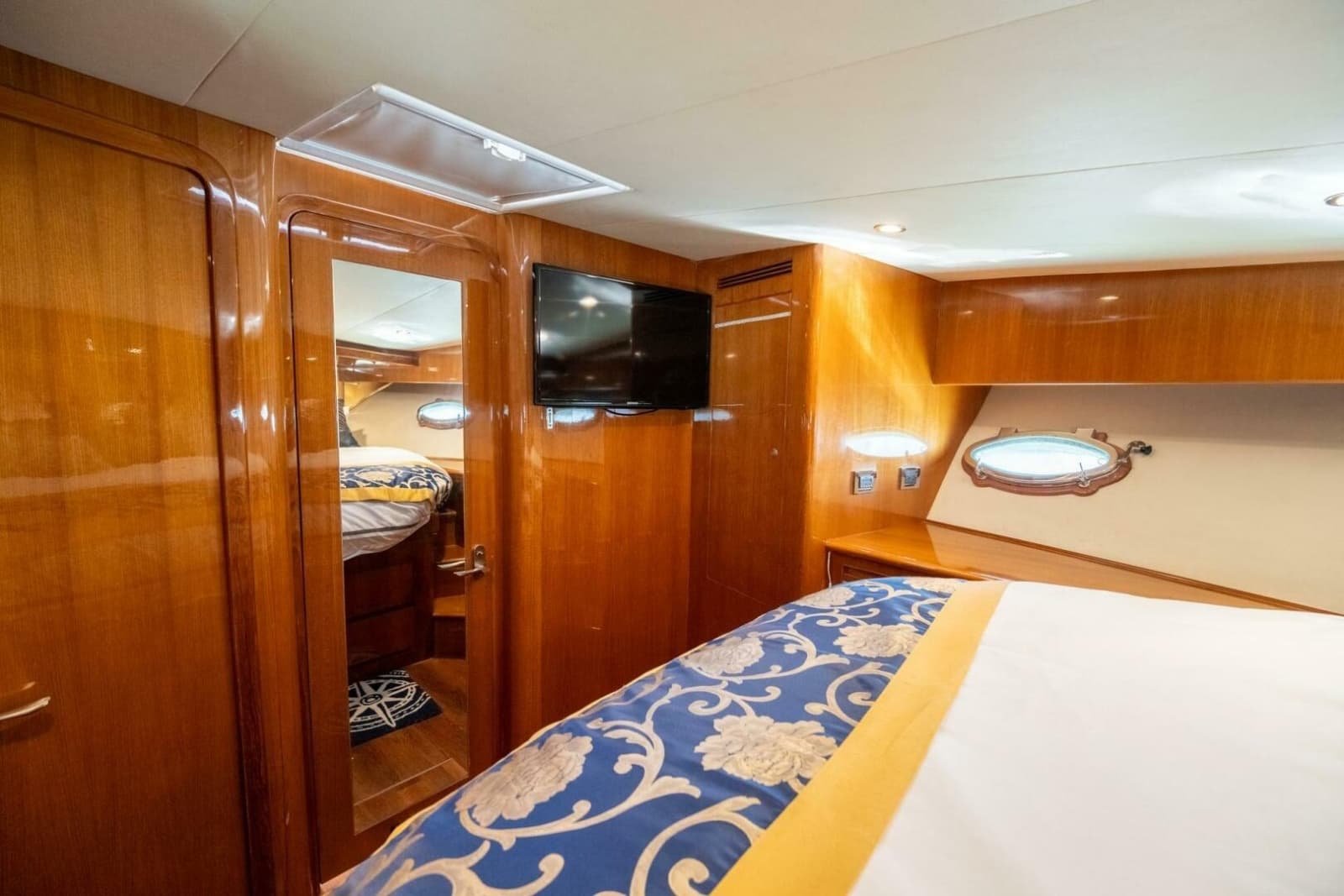 2007 Ocean Alexander 52 Sedan