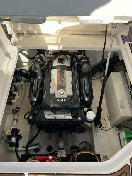 2018 Monterey 295 Sport Yacht