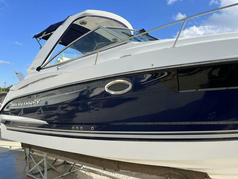 2018 Monterey 295 Sport Yacht