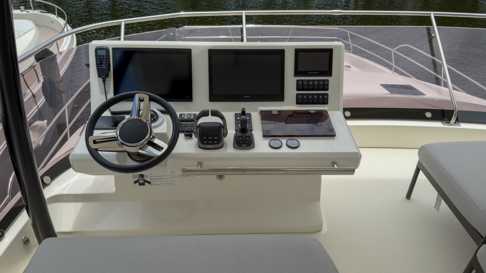 2025 Prestige M48