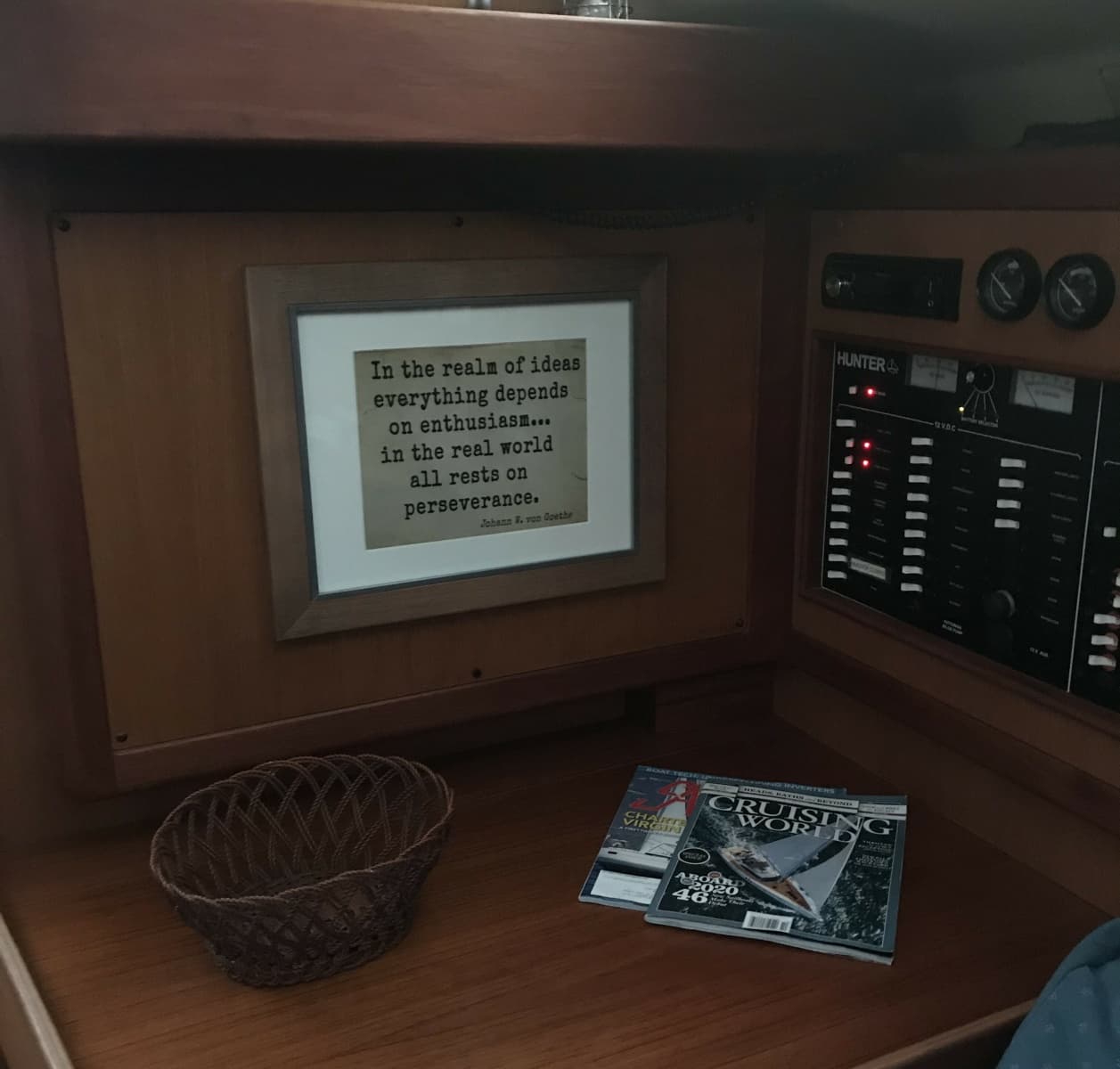 1999 Hunter 380