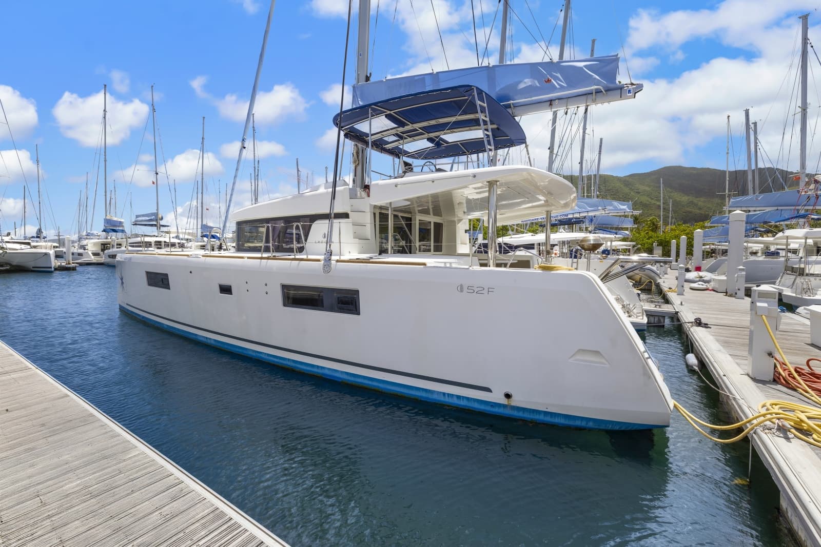 2022 Lagoon 52F