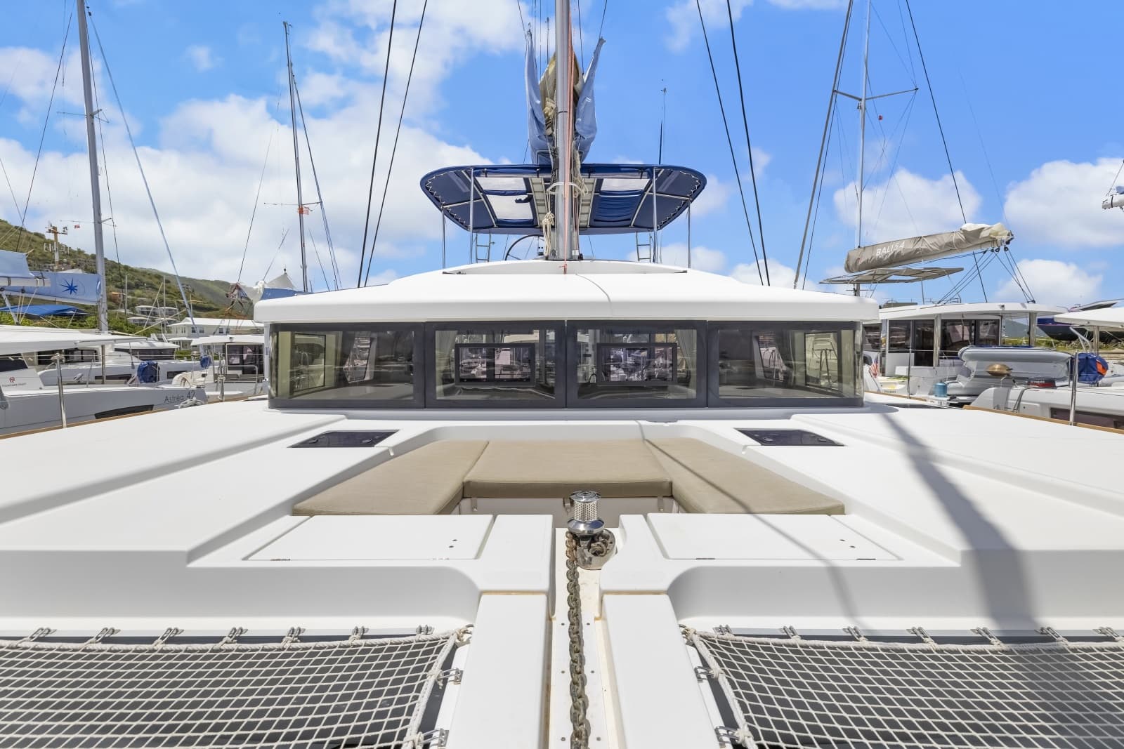 2022 Lagoon 52F