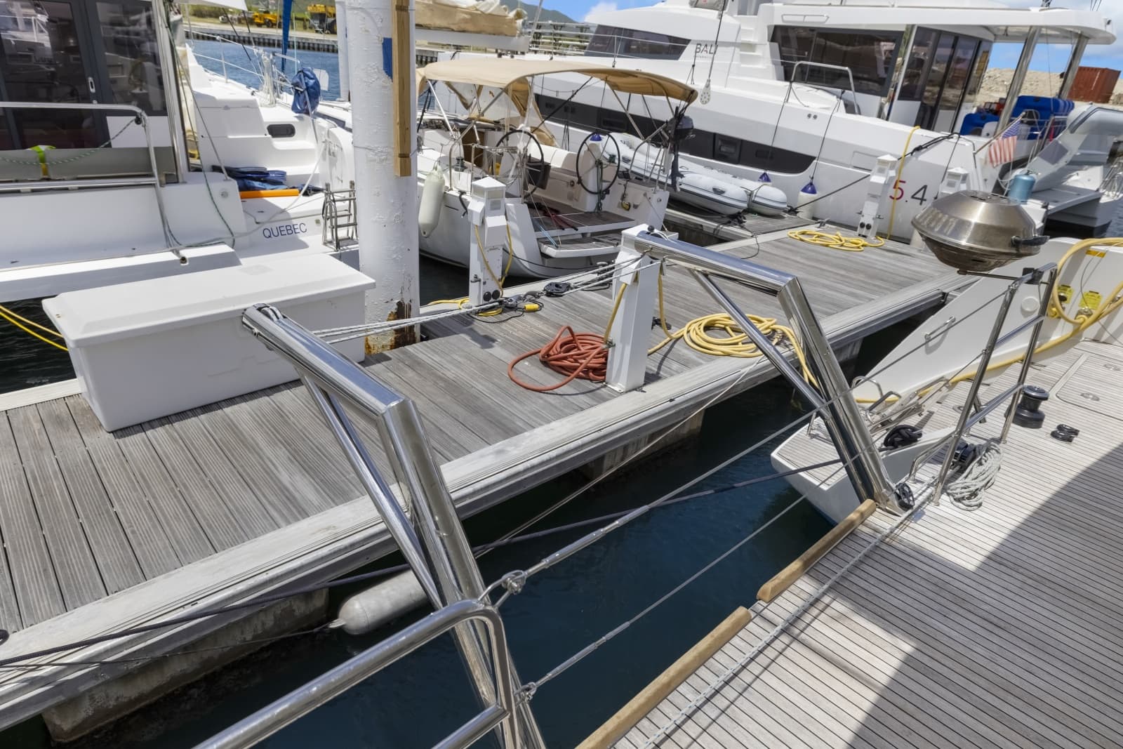 2022 Lagoon 52F