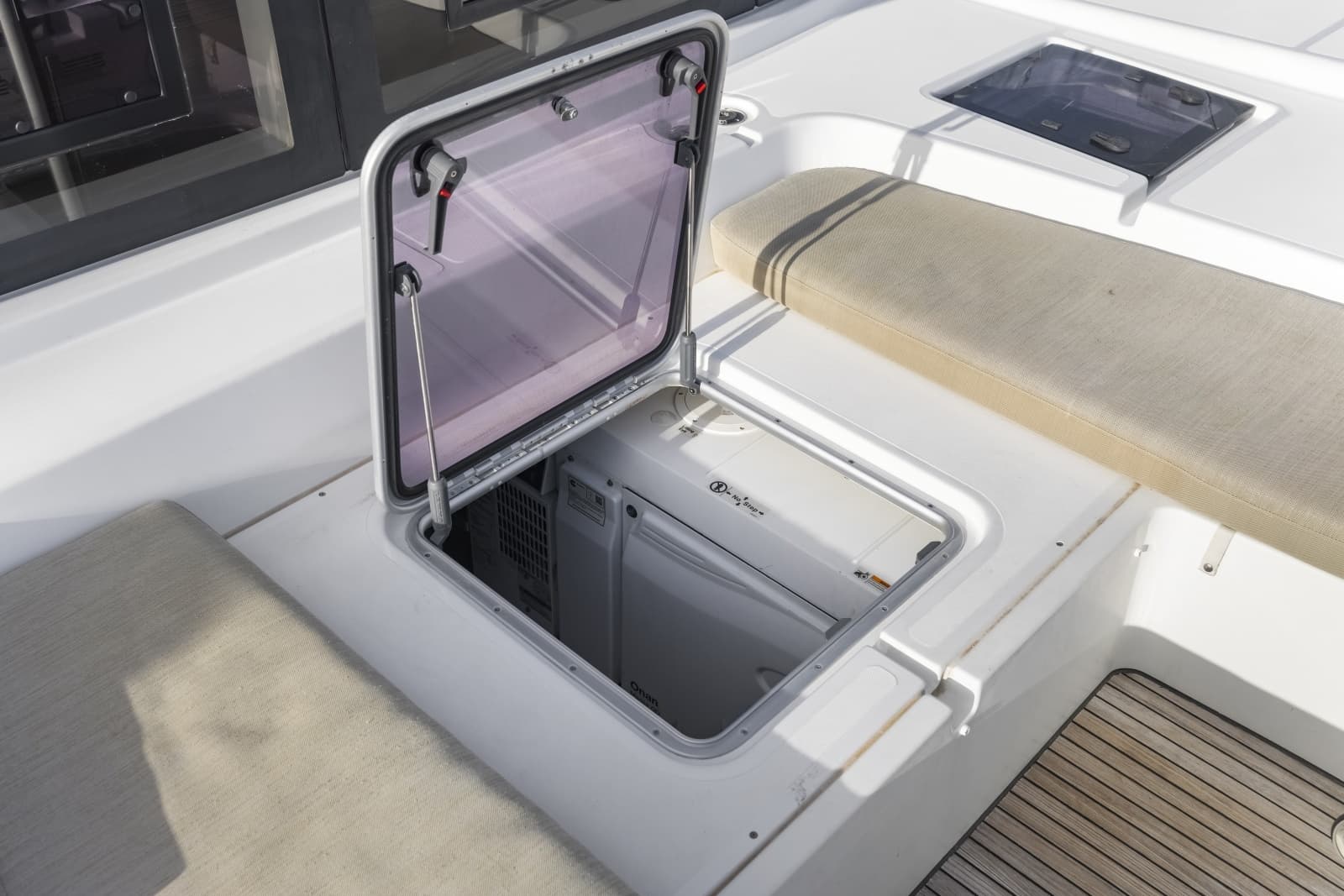 2022 Lagoon 52F