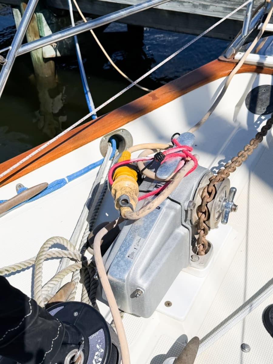 1998 Pacific Seacraft 37