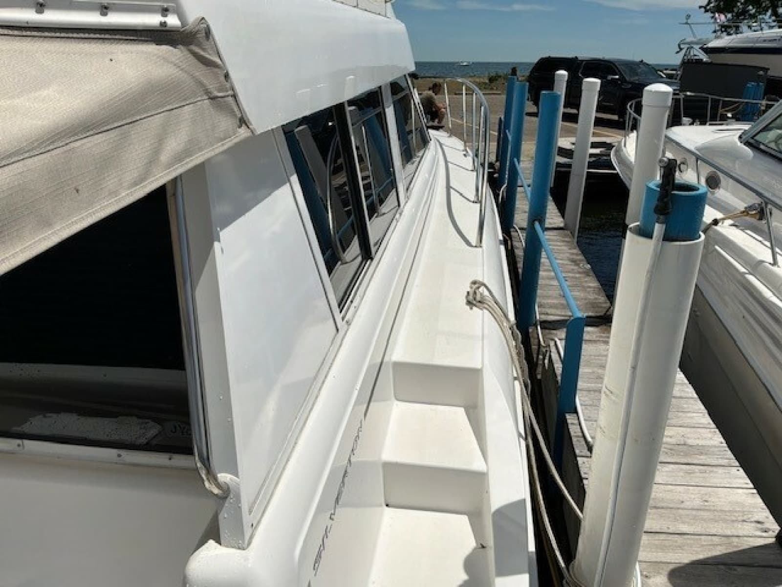 2000 Silverton 41 Convertible