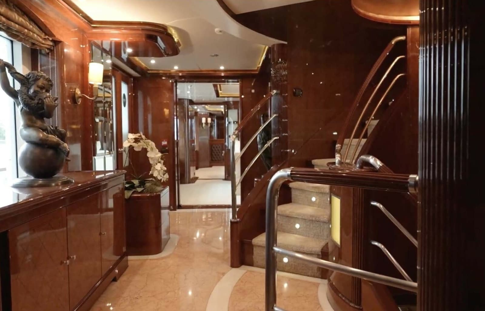 Benetti 145 Domani - Interior Main Deck Grand Staircase