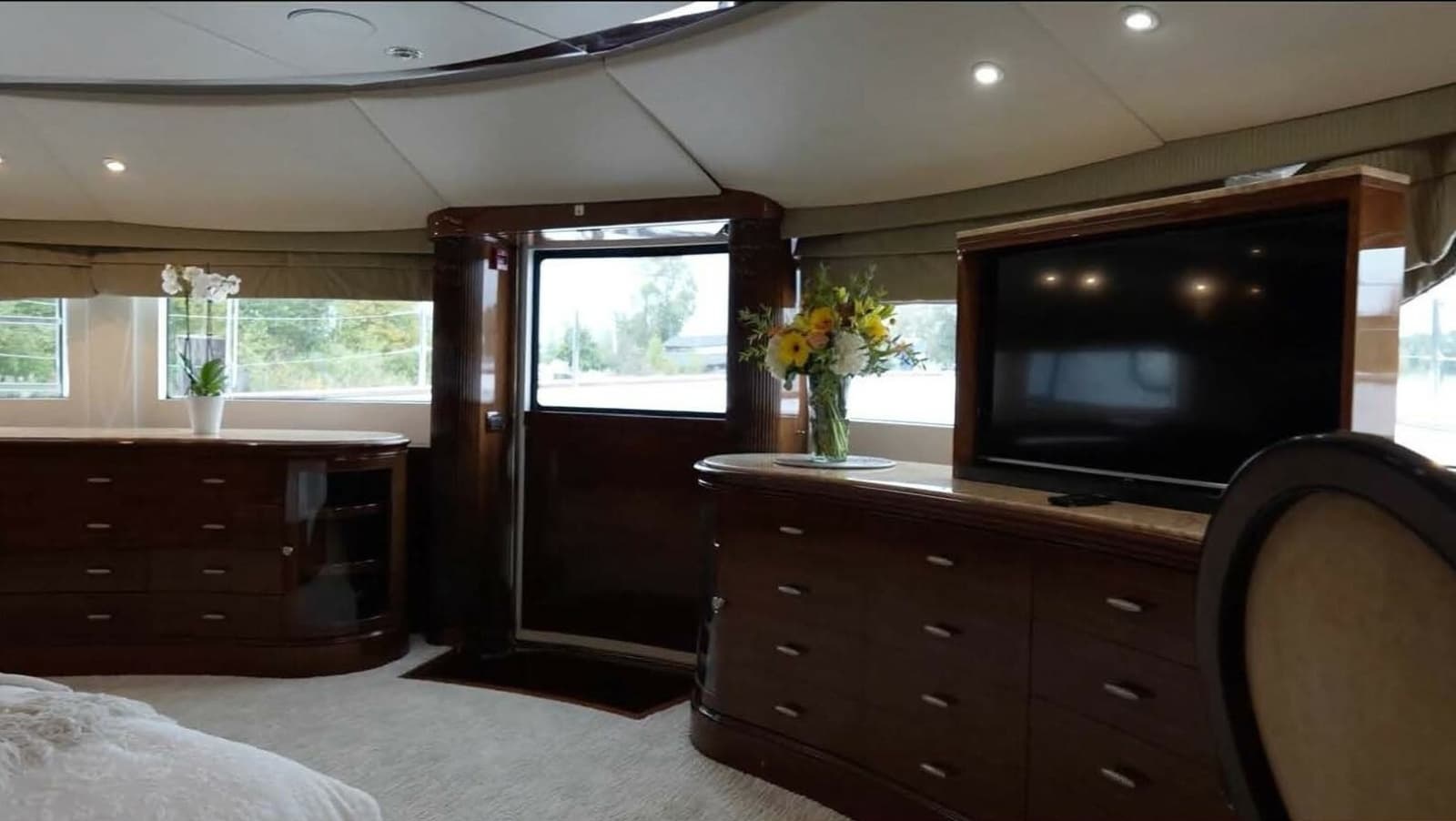 Benetti 145 Domani - Interior Master Stateroom