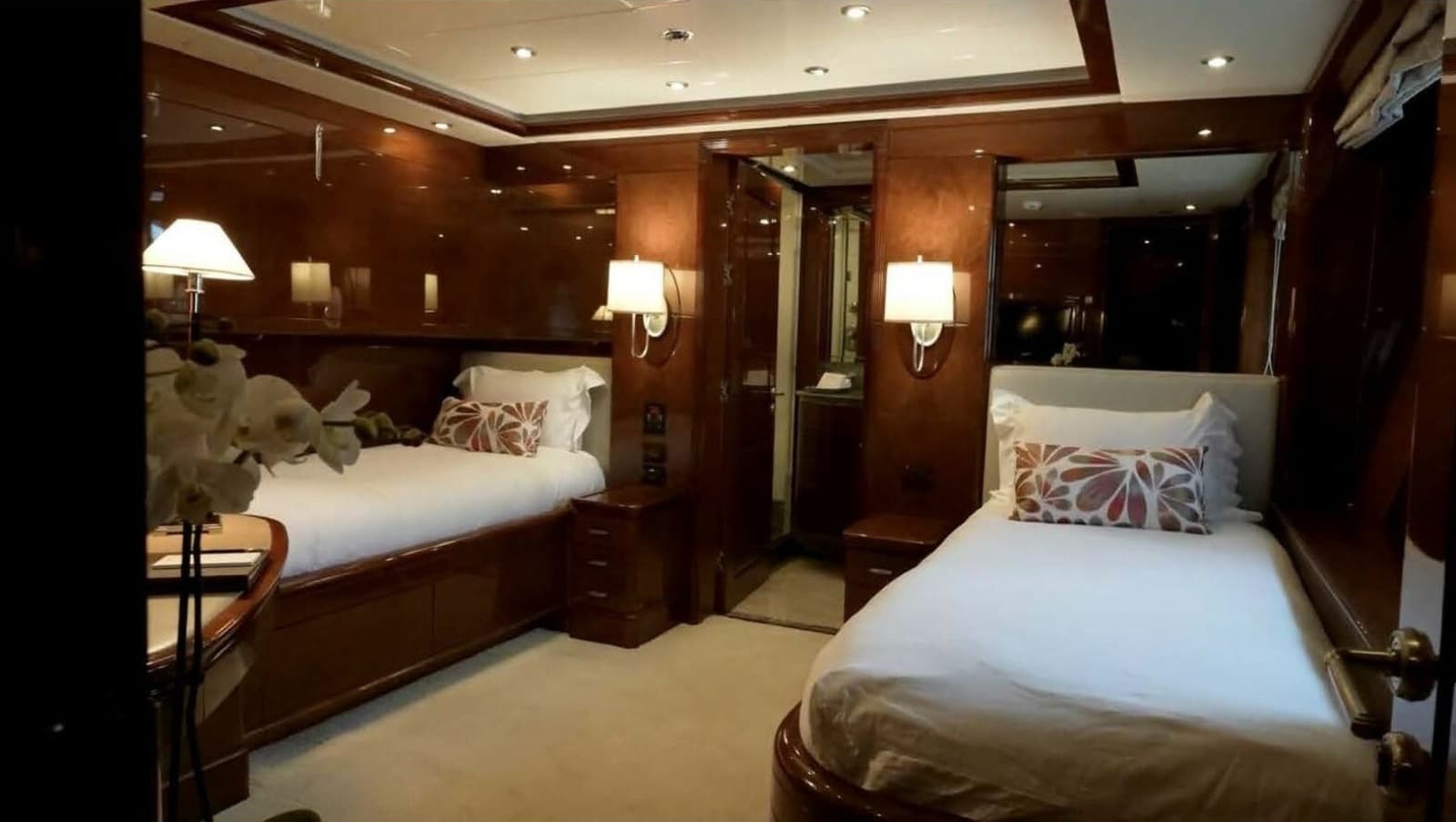 Benetti 145 Domani - Interior Guest Stateroom