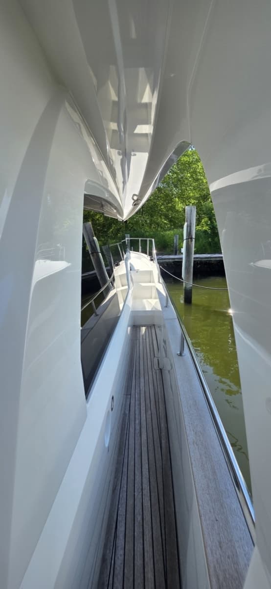 2023 Greenline 40 Hybrid