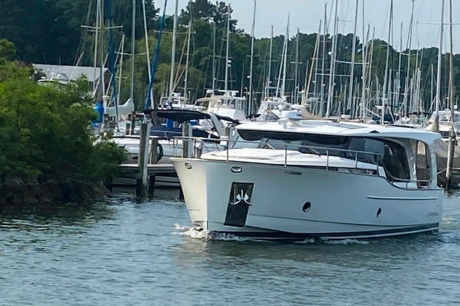 2023 Greenline 40 Hybrid