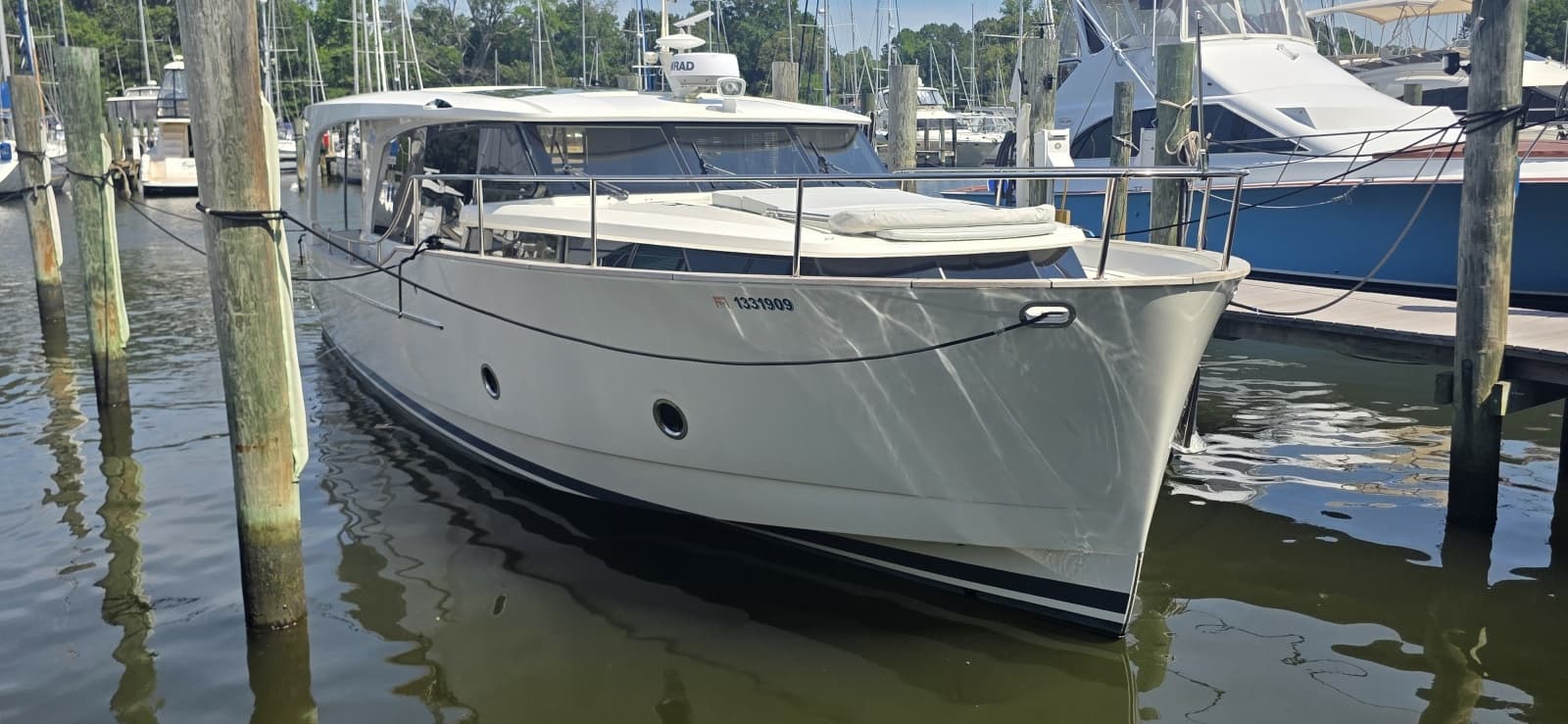 2023 Greenline 40 Hybrid