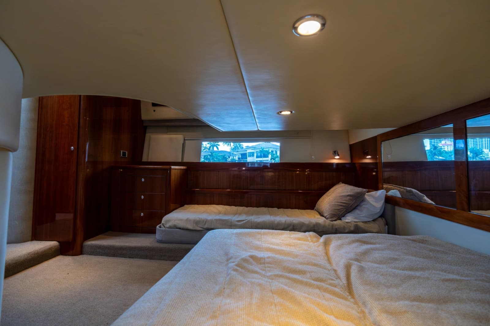 2011 Riviera 43 Open Flybridge