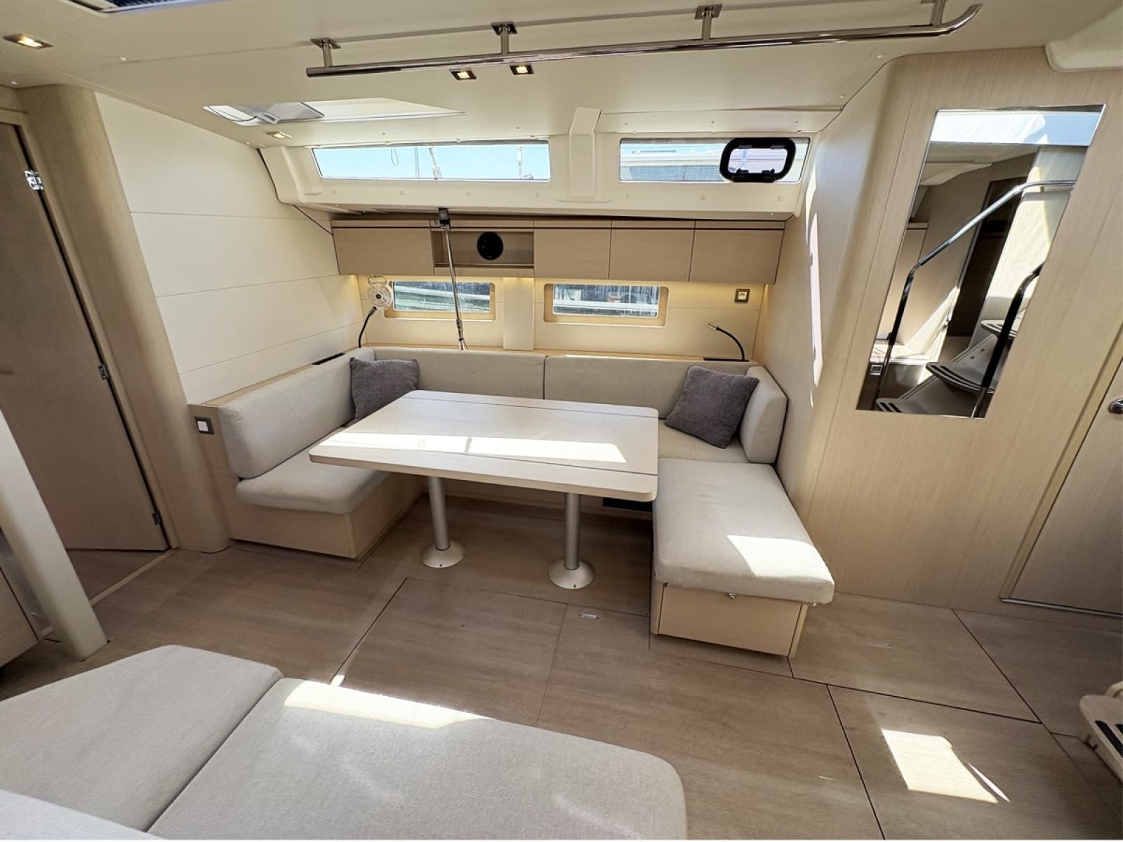 2020 Beneteau Oceanis 51.1
