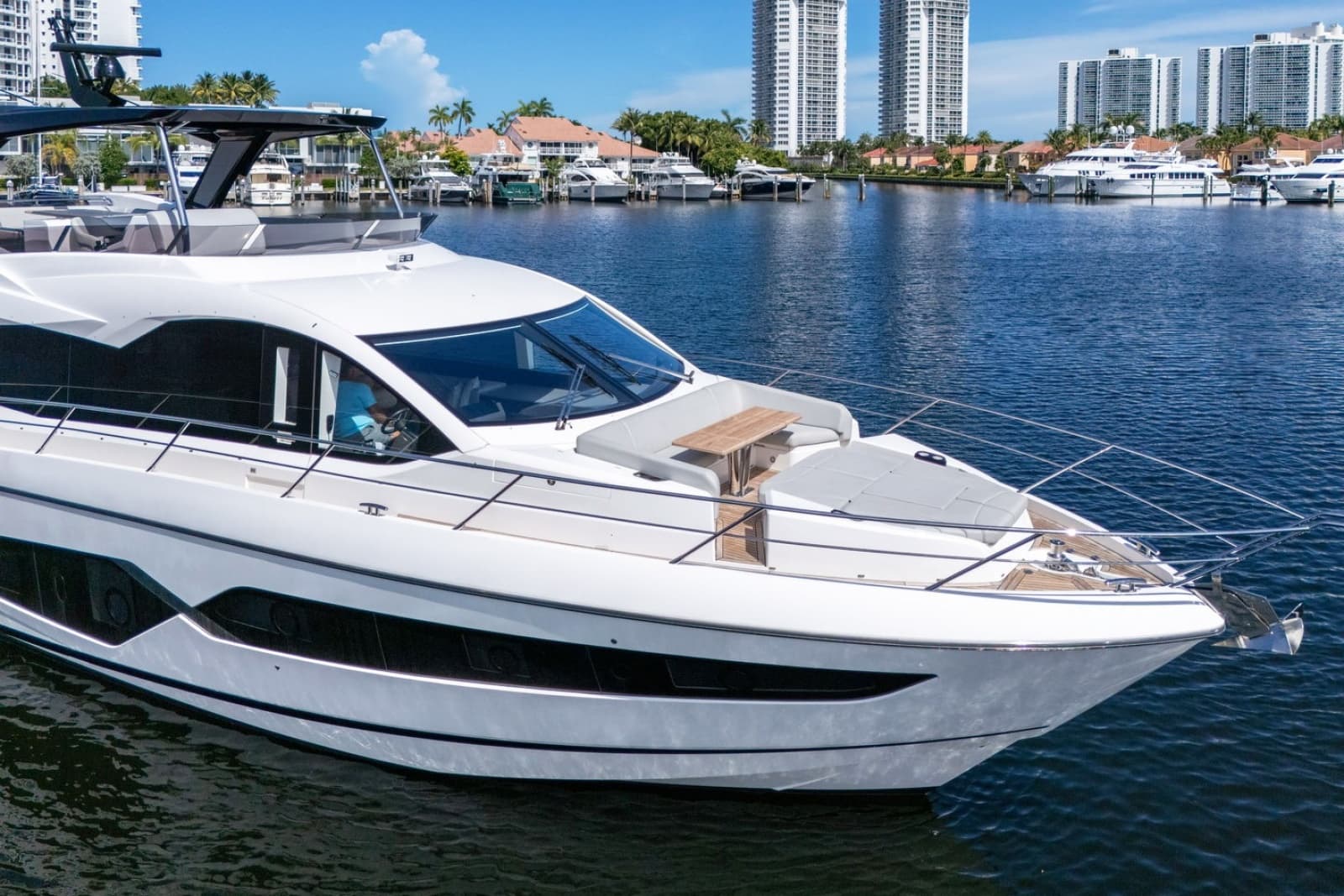 2023 Sunseeker Manhattan