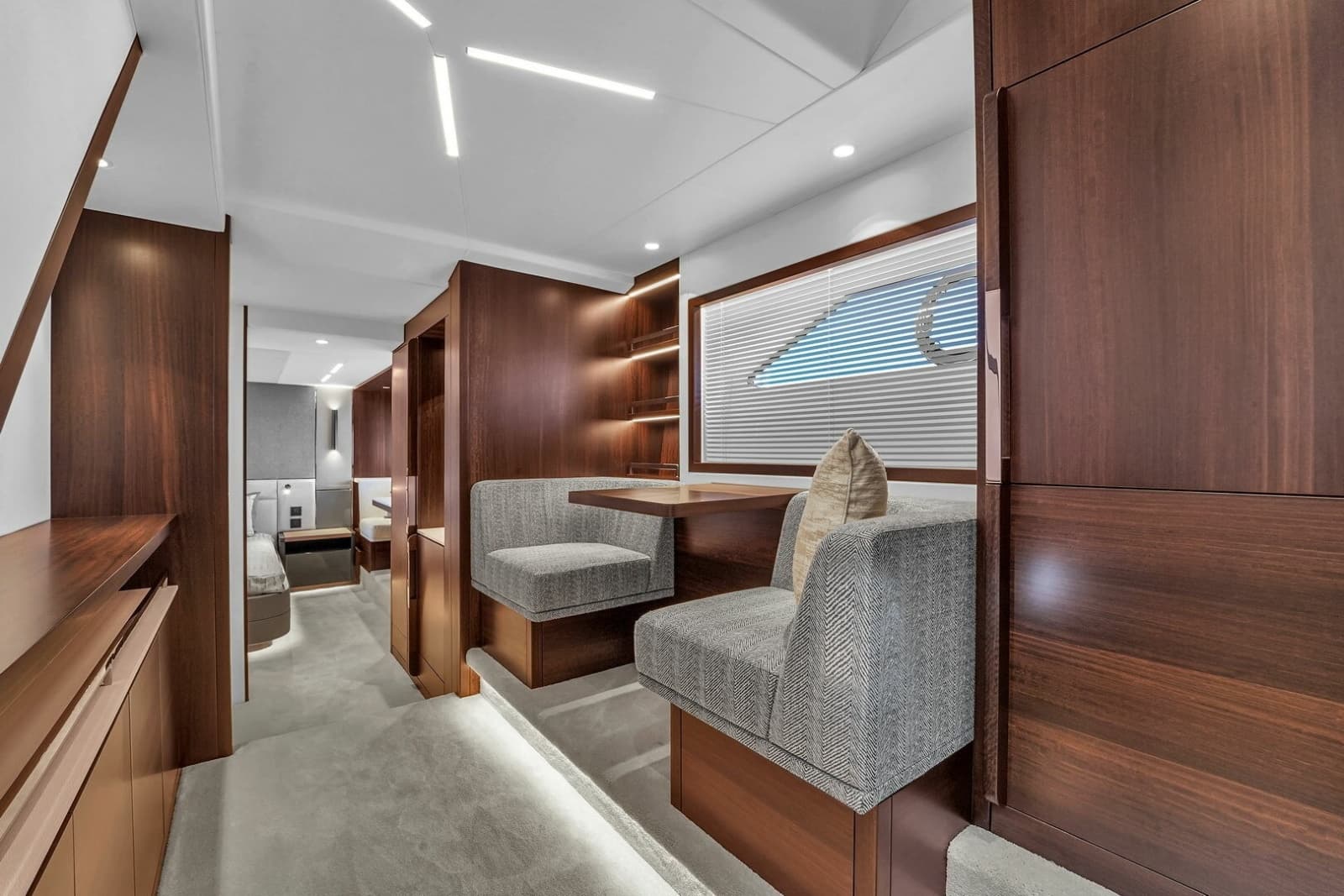 2023 Sunseeker Manhattan