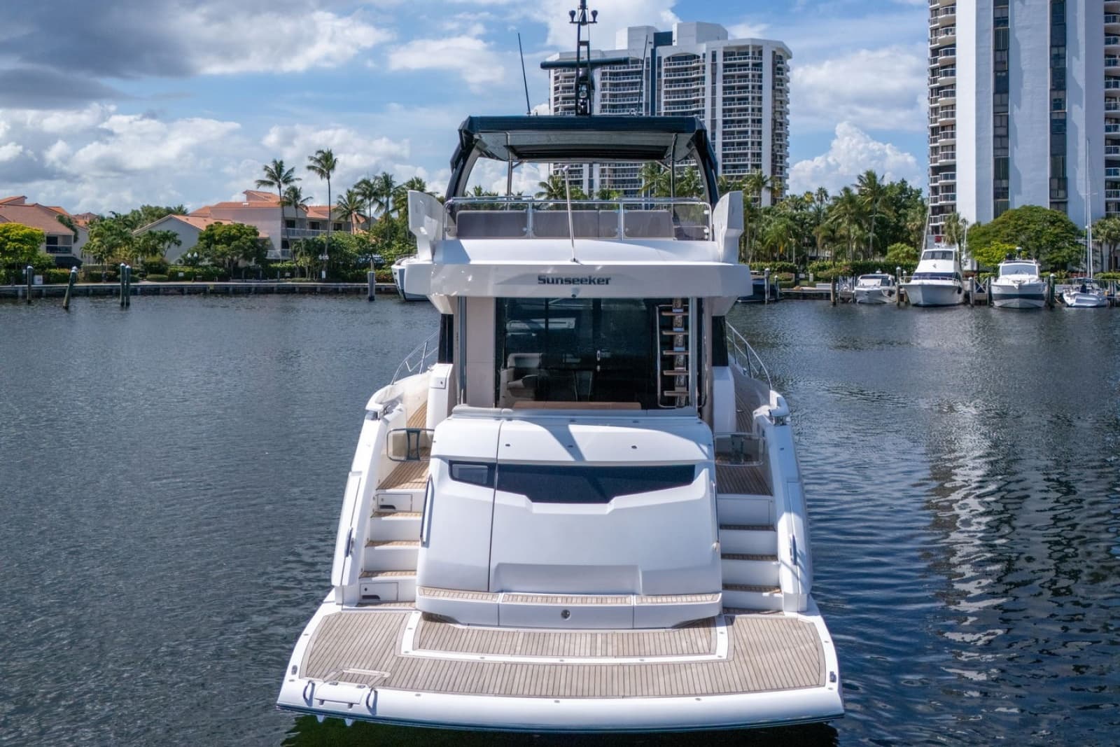 2023 Sunseeker Manhattan