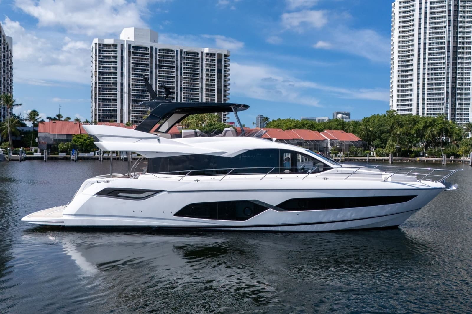 2023 Sunseeker Manhattan