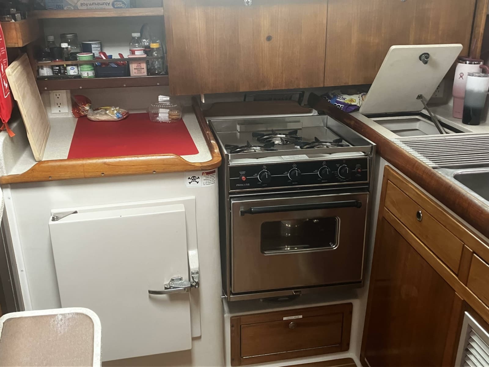 2004 Catalina 387