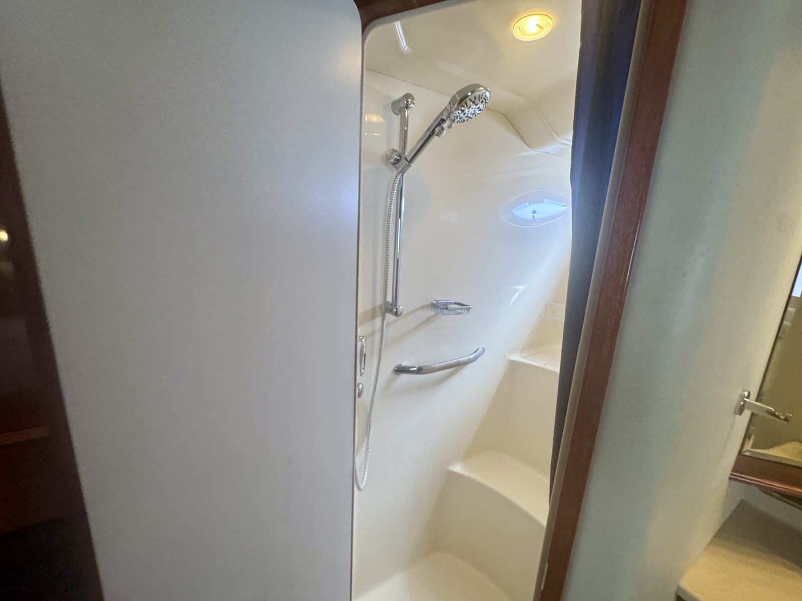 2003 Sea Ray 480 Motor Yacht