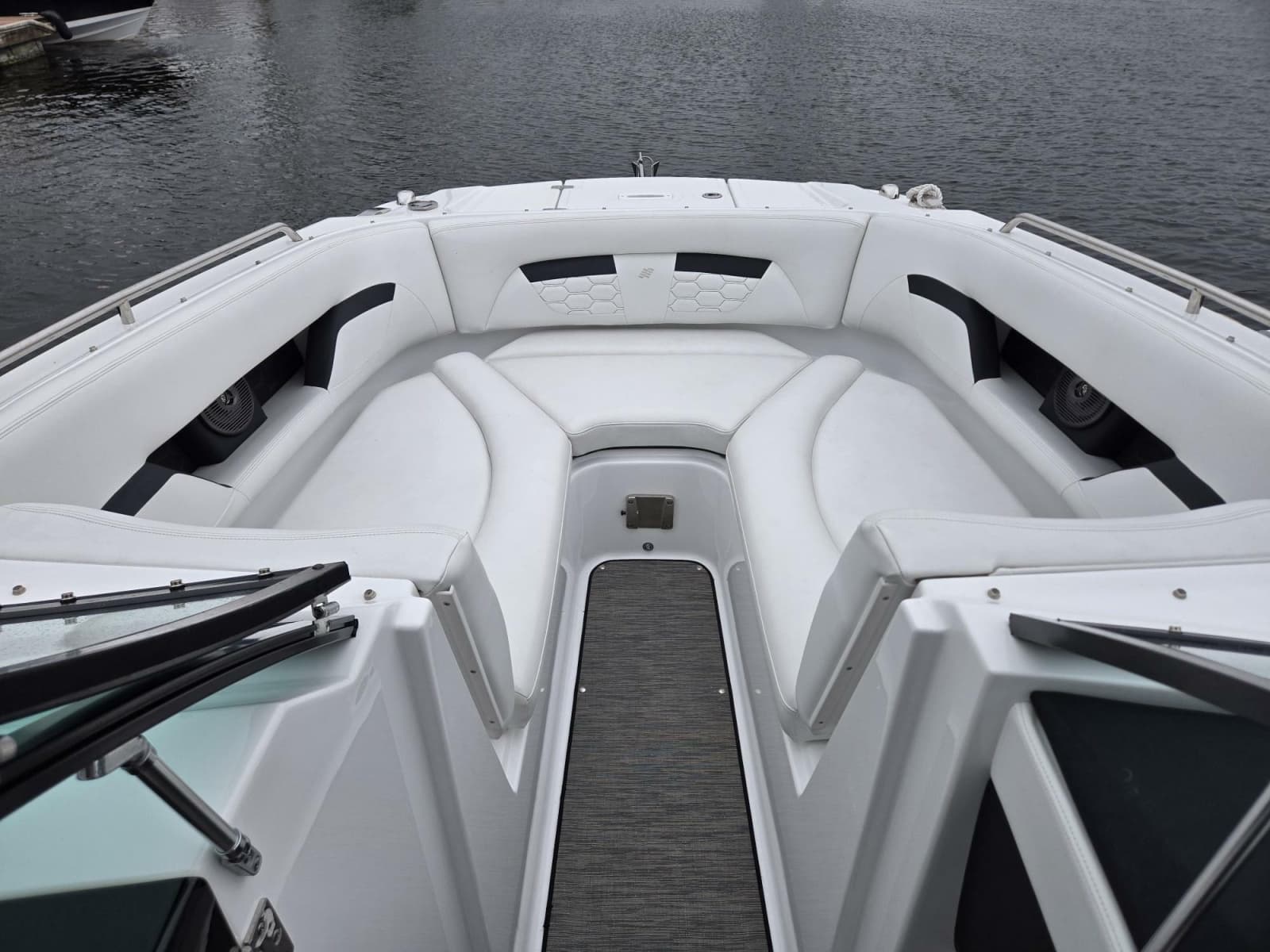 2023 Four Winns HD5 OB