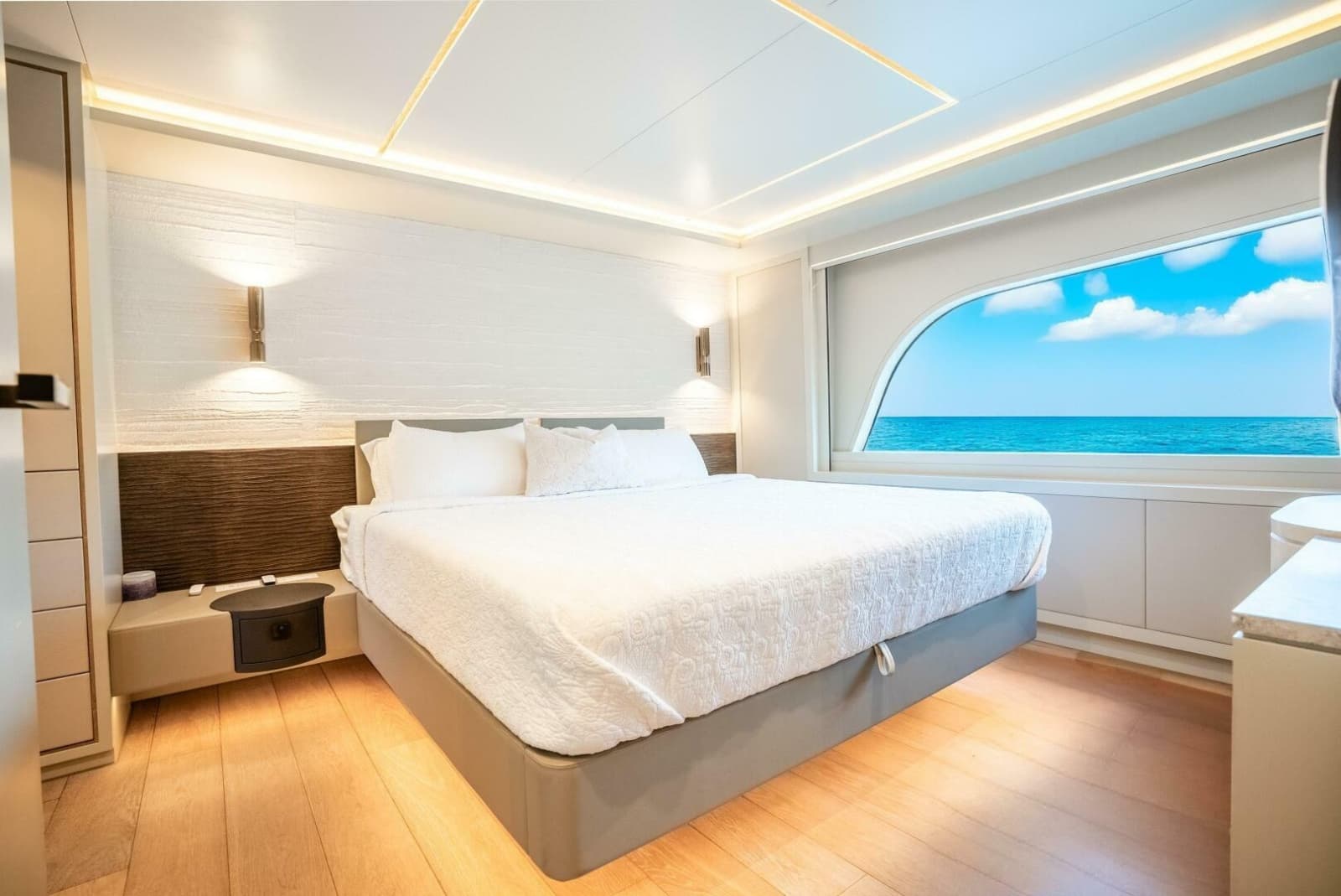 2019 Van der Valk LeVen 90