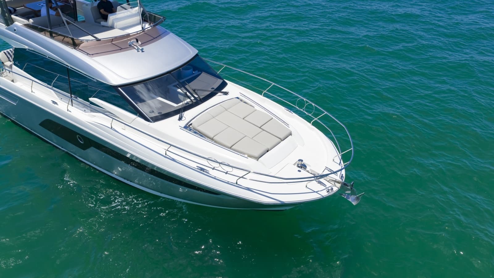 2022 Prestige 520 Fly
