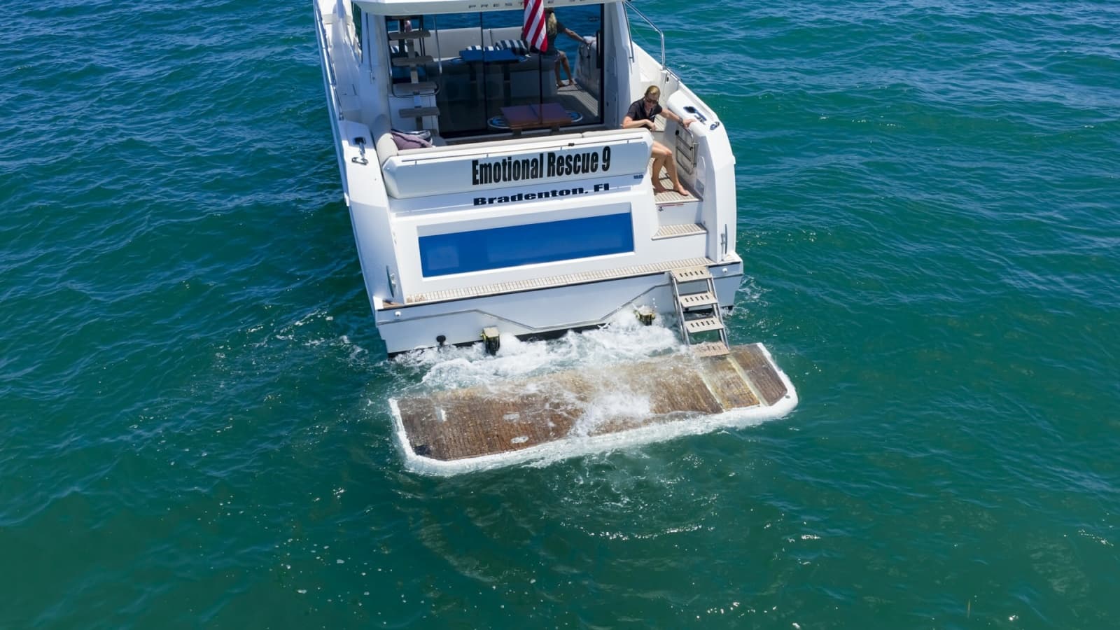2022 Prestige 520 Fly