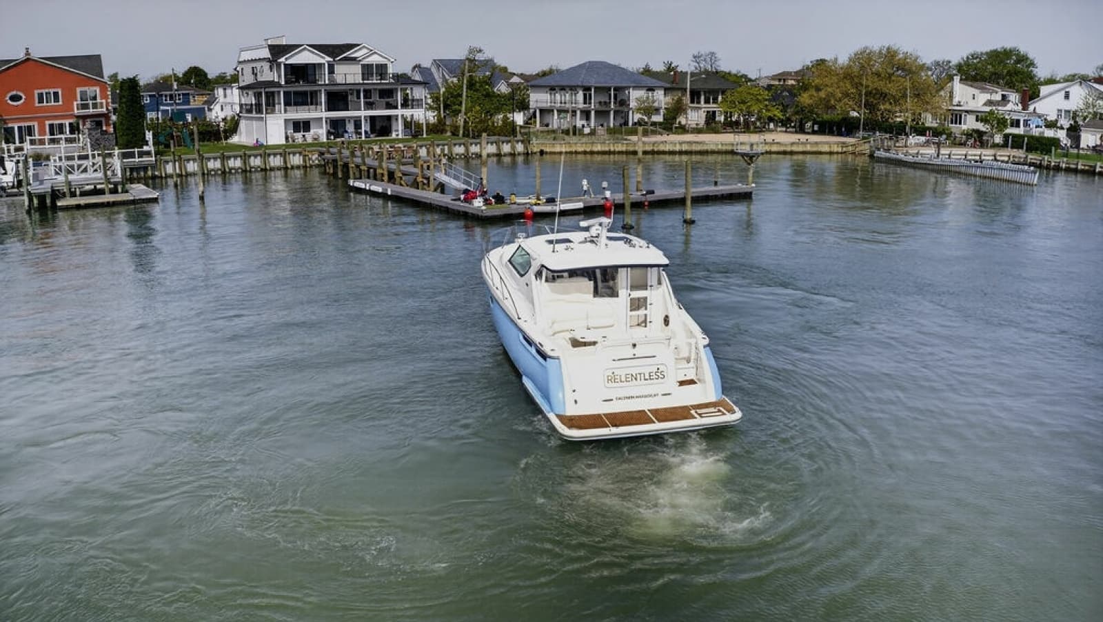 2006 Tiara Yachts 4300 Sovran