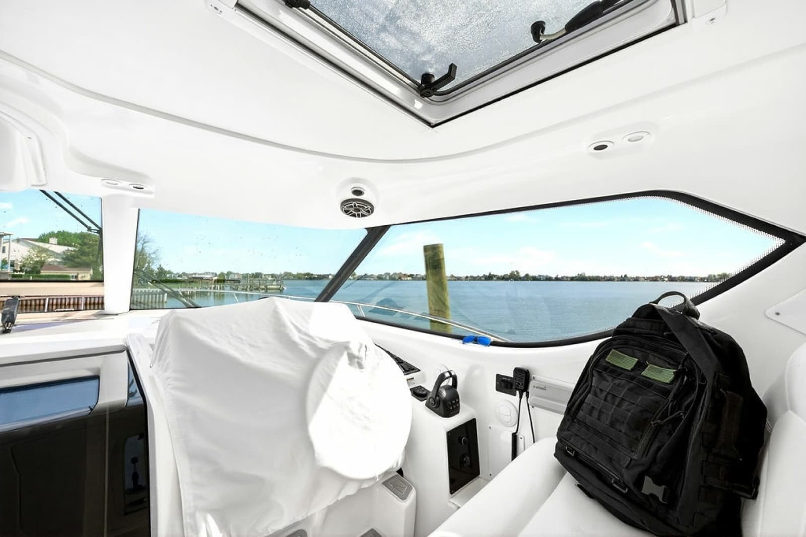 2006 Tiara Yachts 4300 Sovran