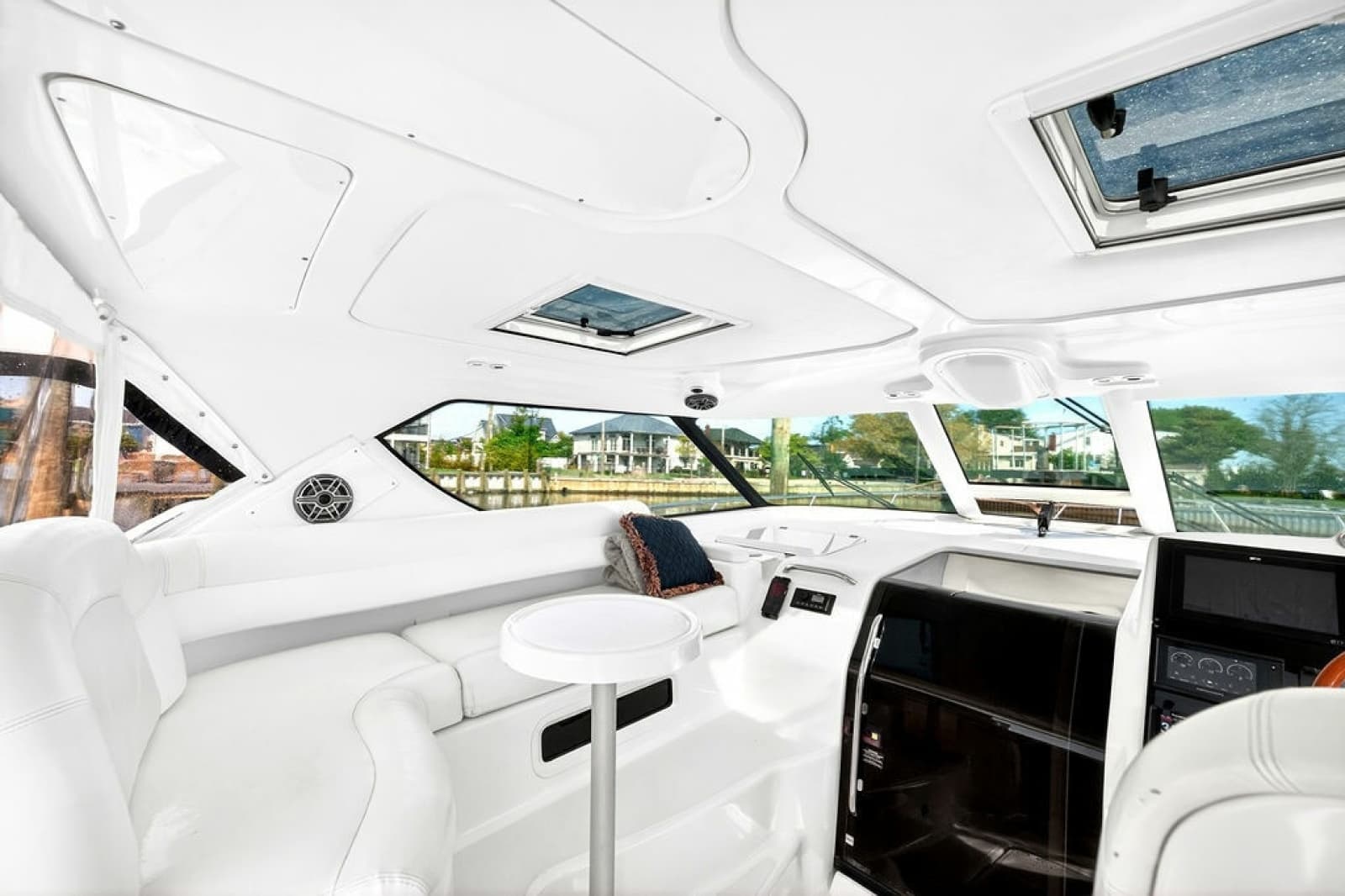 2006 Tiara Yachts 4300 Sovran