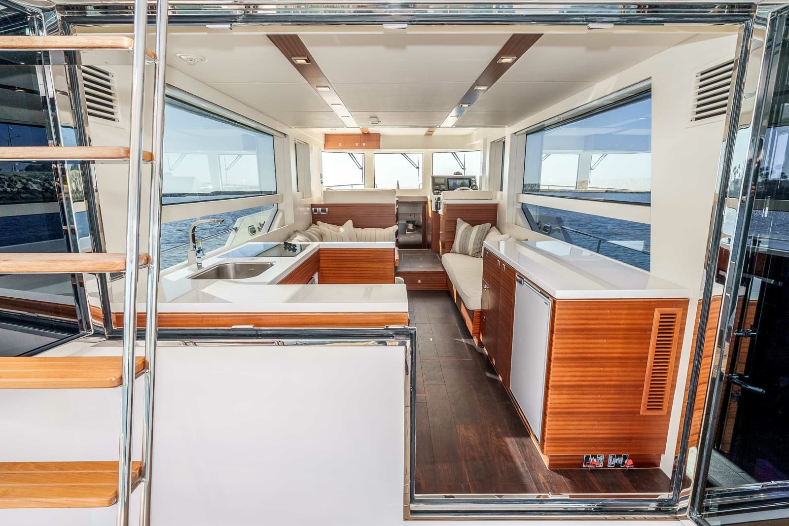2021 Outback Yachts Outback 50