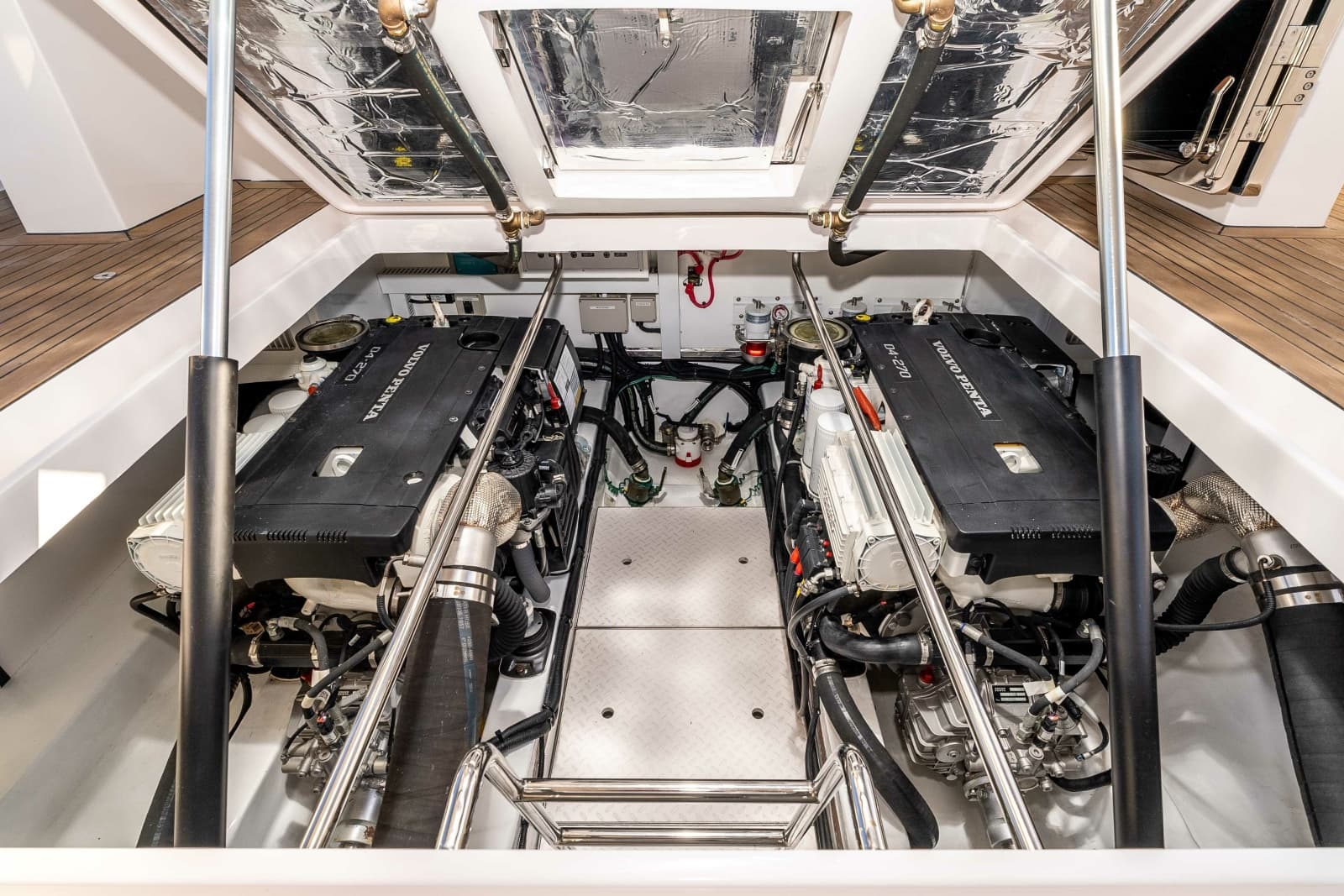 2021 Outback Yachts Outback 50