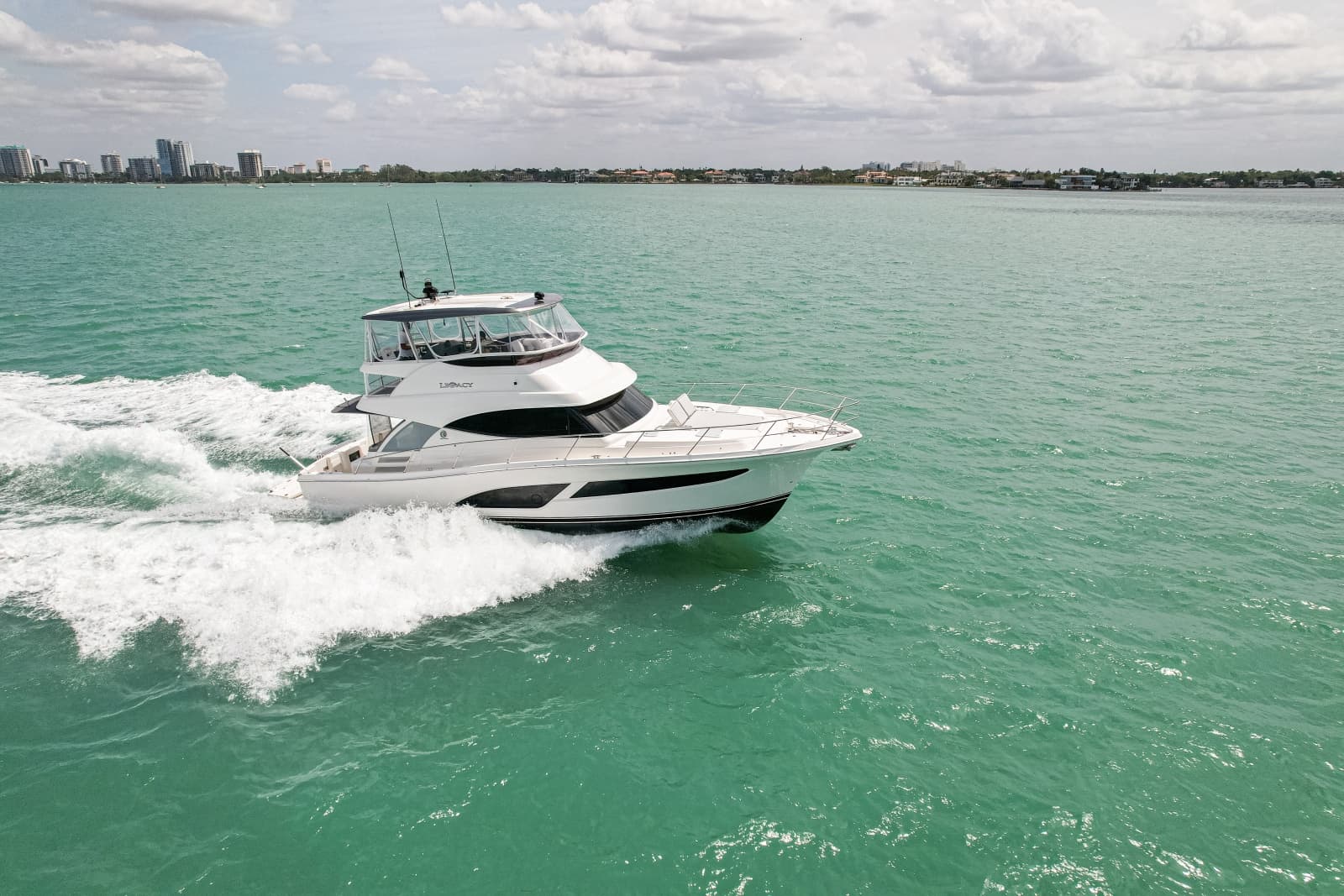 2025 Riviera 46 Sports Motor Yacht