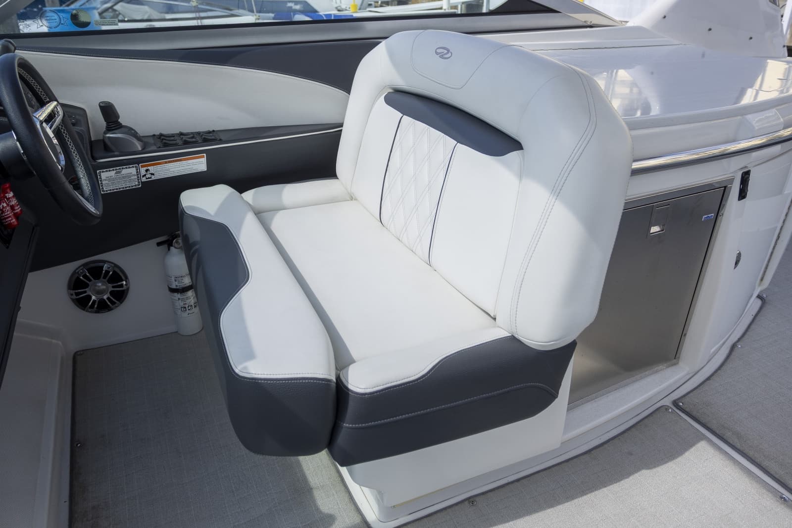 2023 Regal 3300