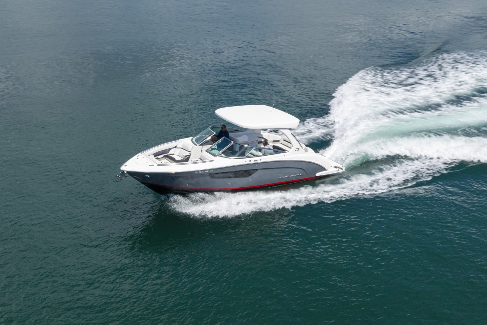 2023 Regal 3300