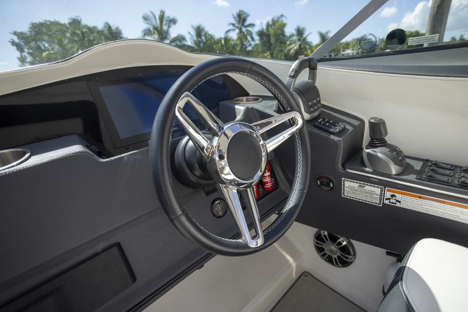 2023 Regal 3300