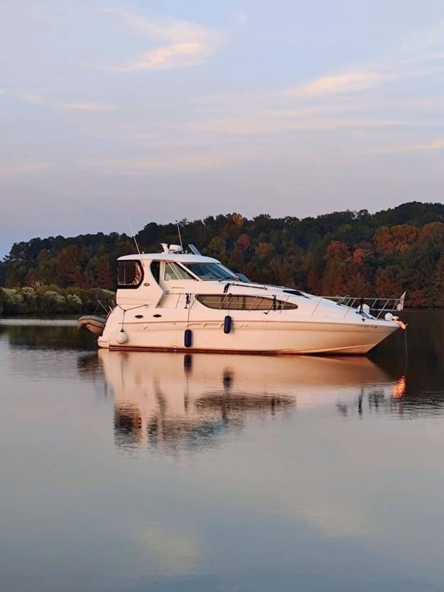 2004 Sea Ray 390