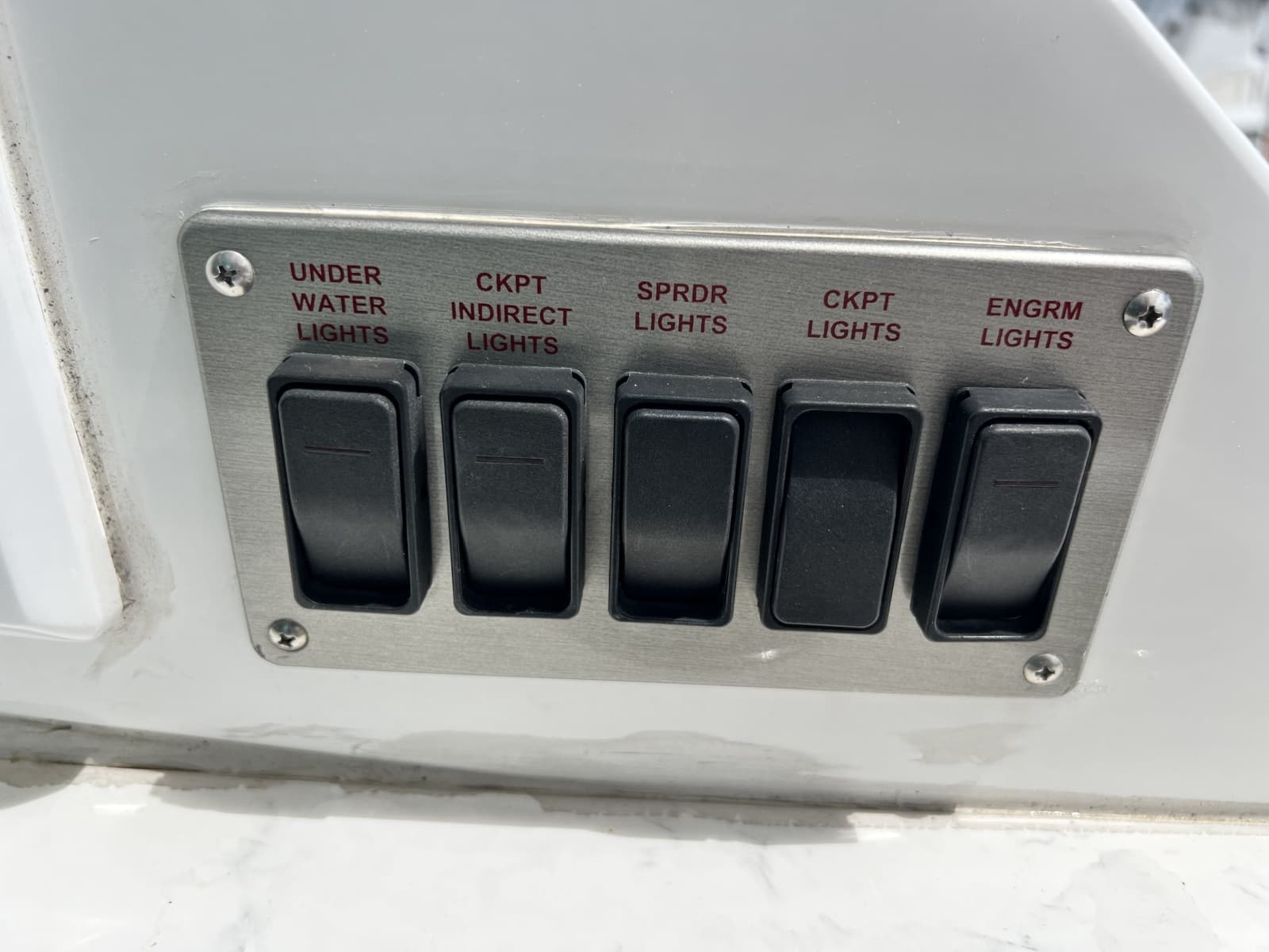 2021 Cruisers Yachts 50 Cantius